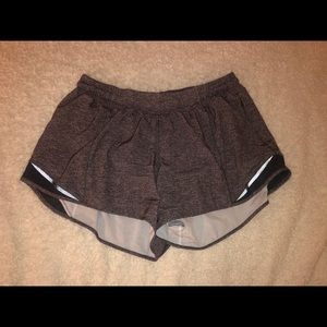 Lululemon Heather Grey Hotty Hot short *Tall*